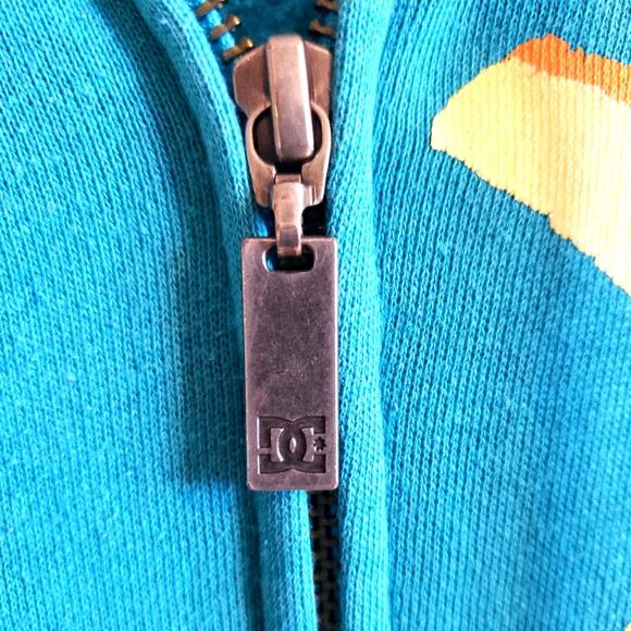 DC Zip Up Hoodie Turquoise Yellow Woman Size Medium EUC - Picture 4 of 12